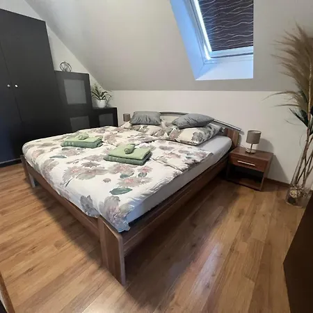 Augenblick 2 Naumbourg